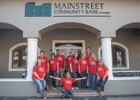 Group photo of East Volusia team at Mainstreet Community Bank