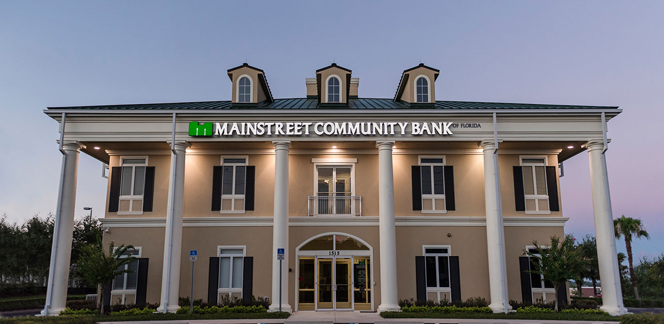 Maintstreet Bank branch building.